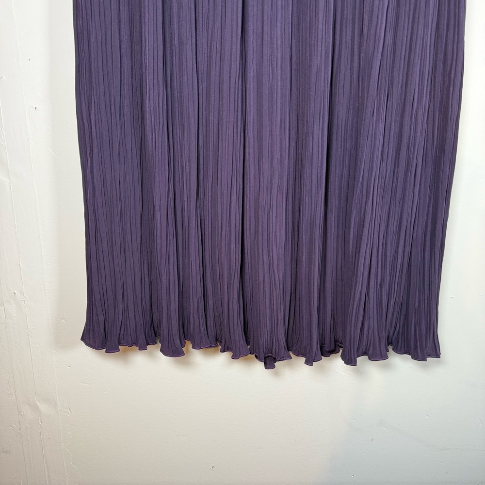 WOMENS MEDIUM HIGH WAISTED‎ MIDI PURPLE SKIRT PLEATED LINED DARK FEMININE PREPPY - Picture 7 of 15
